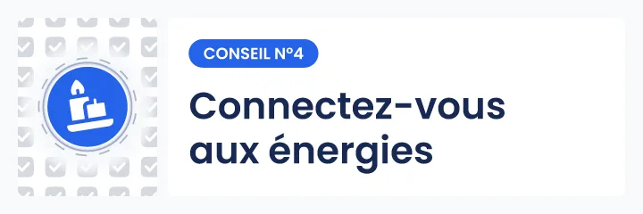 Illustration du conseil n°4 en cartomancie : se connecter aux énergies avant un tirage pour favoriser une guidance spirituelle alignée