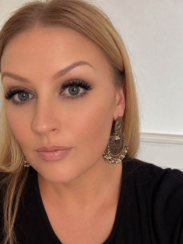 AGNES HAMPTON, Clairvoyance sur IdealVoyance